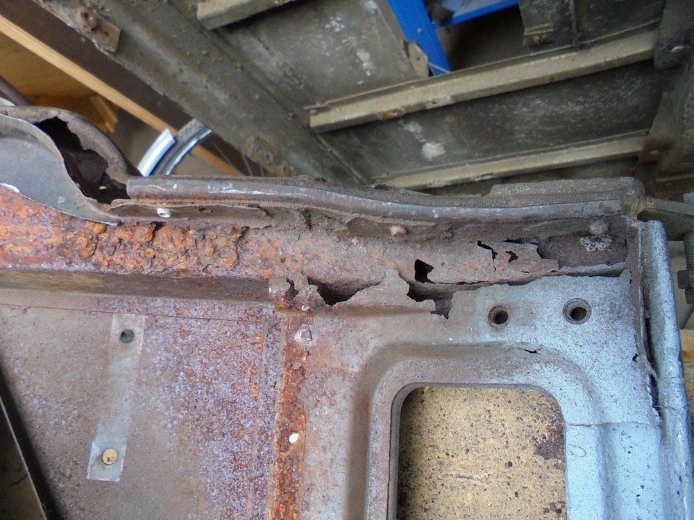 1965 series 2a station wagon bulkhead removal of middle bit8.JPG