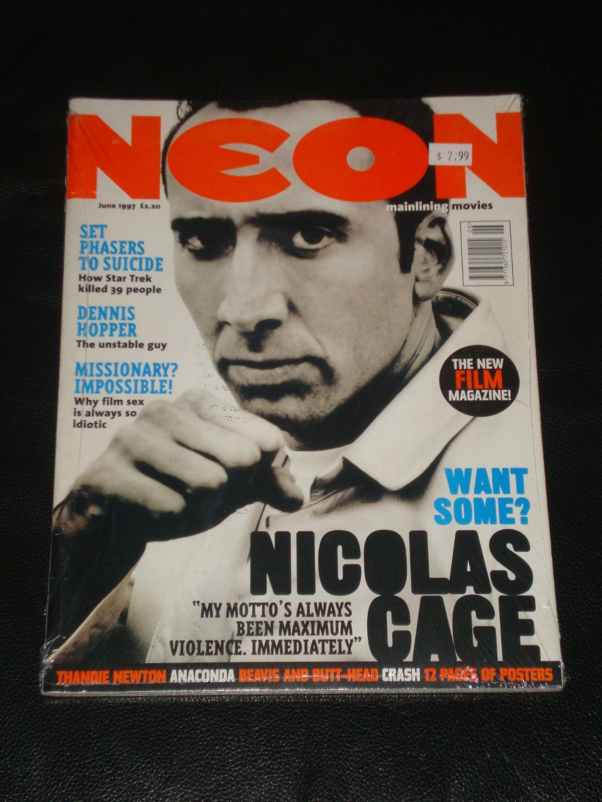 neon-mag-june-97-nicholas-cage.jpg