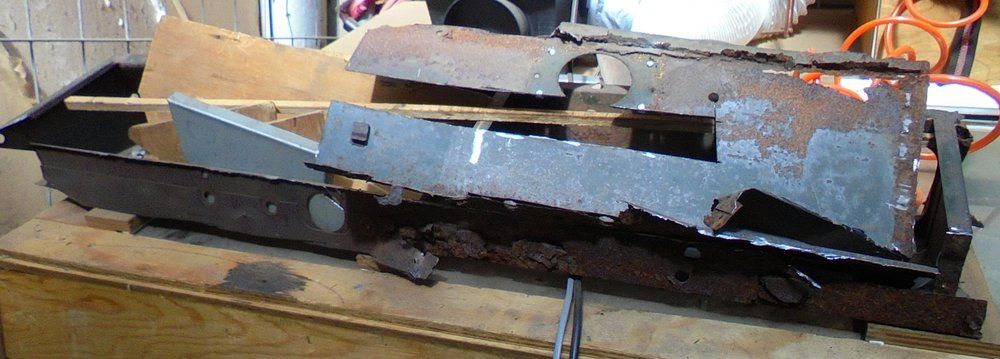 1965 series 2a station wagon bulkhead in  bits3.JPG