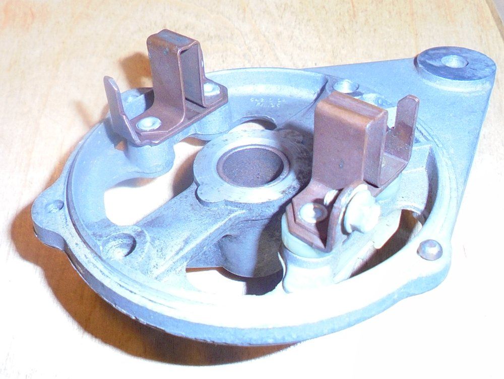 1965 series 2a station wagon dynamo parts2.JPG