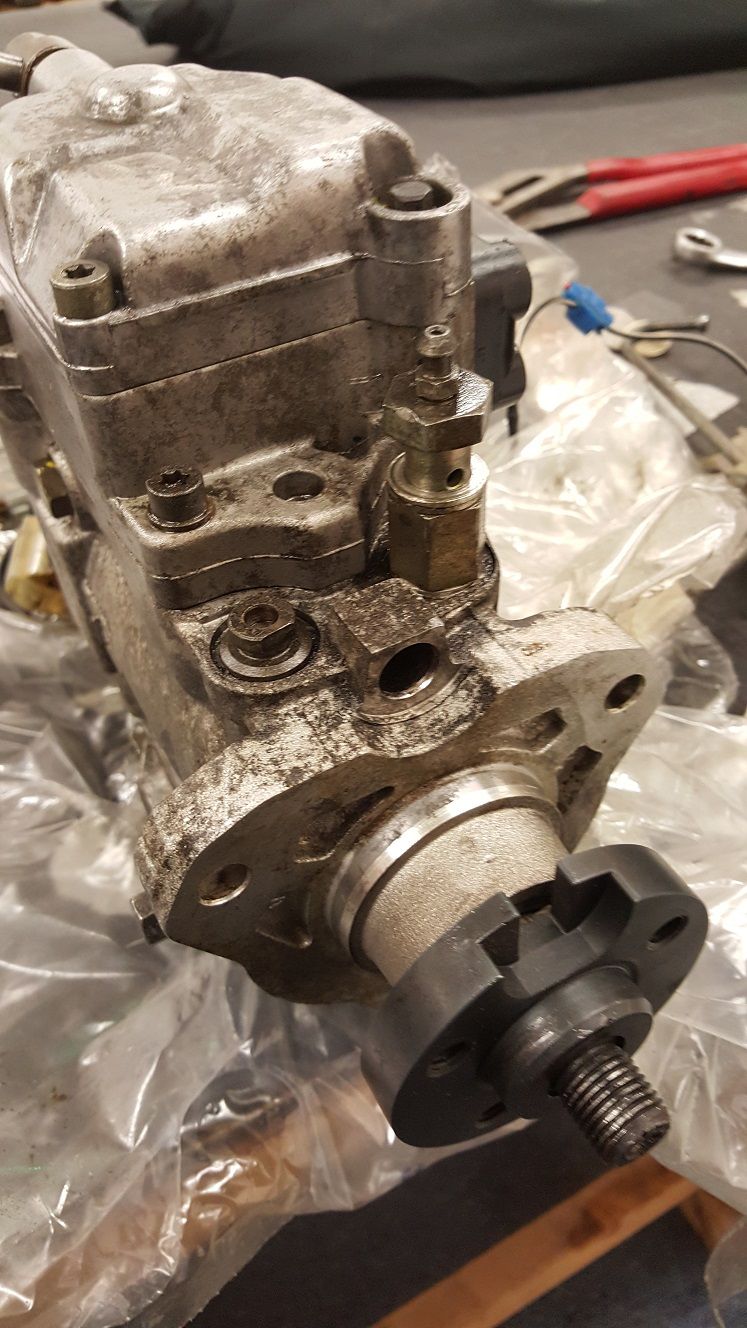 ebay bought 300tdi injector.jpg