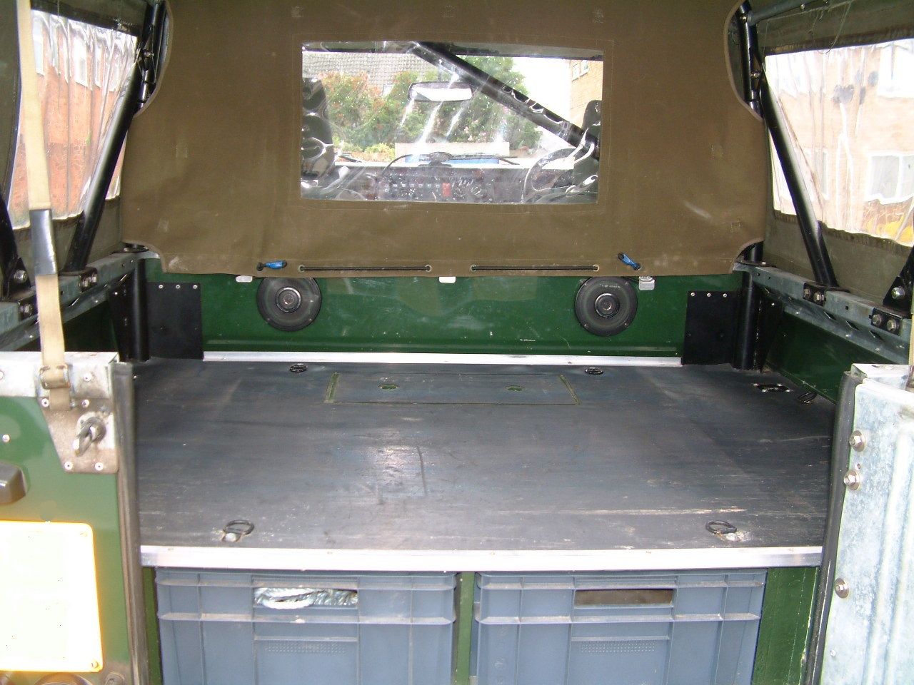 INTERNAL REAR NO REG 2.jpg