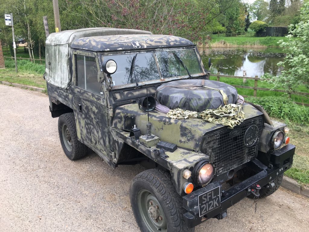 Landy 1.jpg