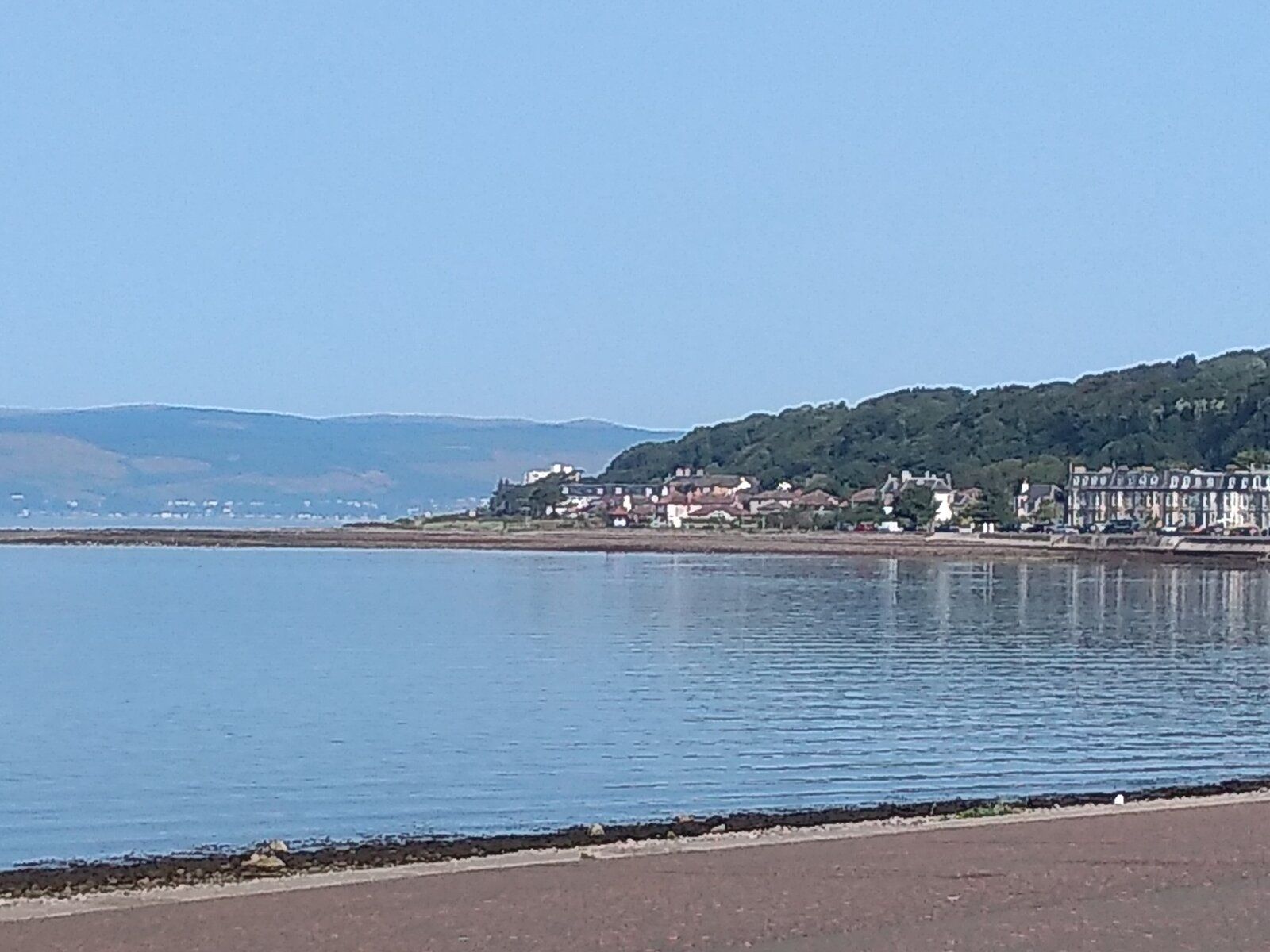 largs1.jpg