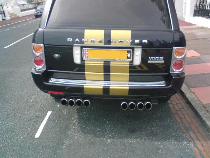 range-rover-quad-exhaust-tips.jpg