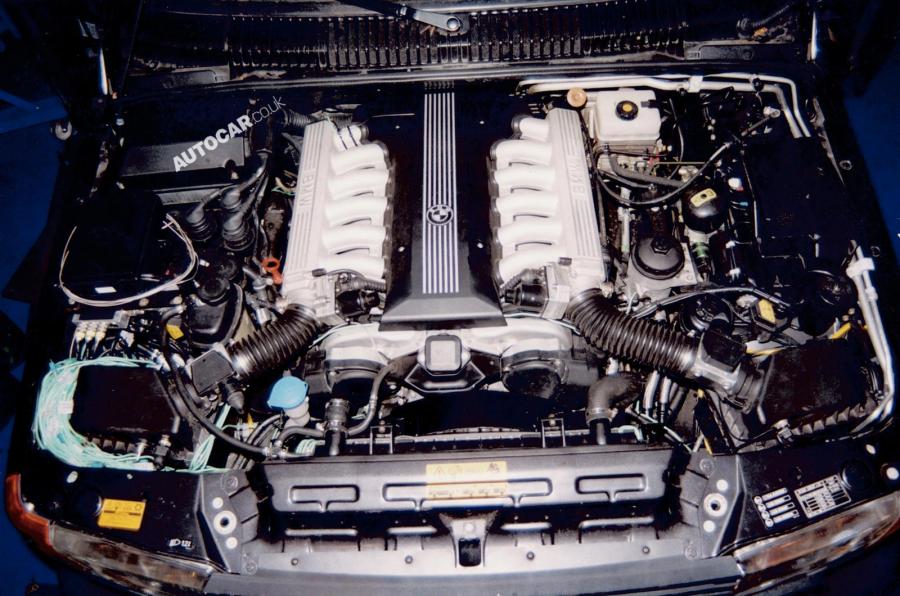 range-rover-v12-4.jpg