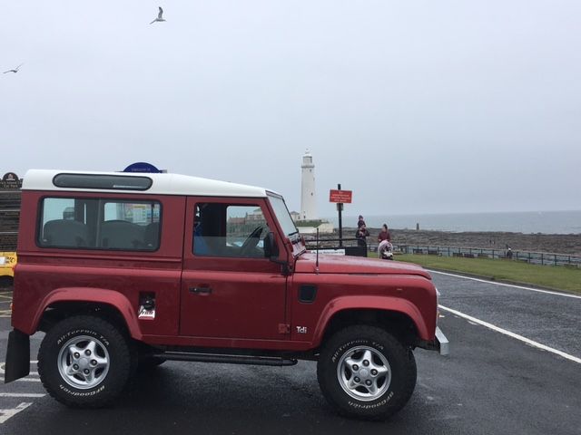 St Mary's Lighthouse.jpg