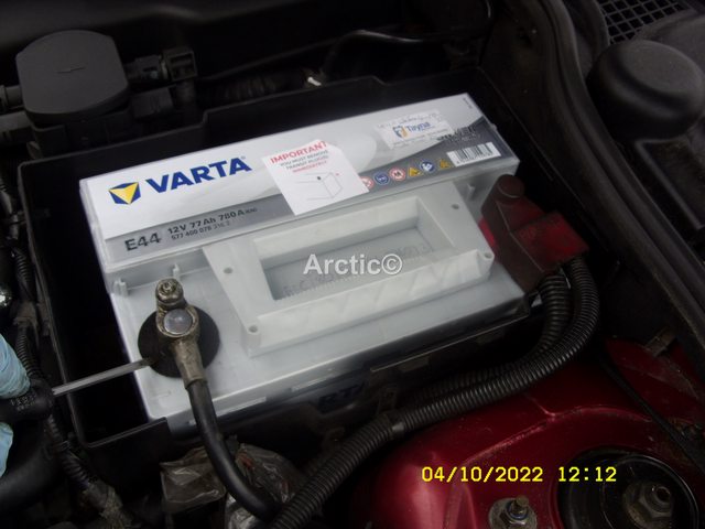  Varta Silver Dynamic E44 Batterie Voitures, 12 V 77Ah 780 Amps  (En)