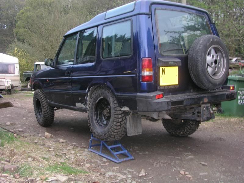 LandRoverDiscovery004.jpg