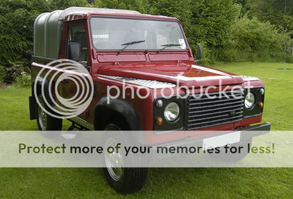 LAND-ROVER-1_zpsebc8c74f.jpg