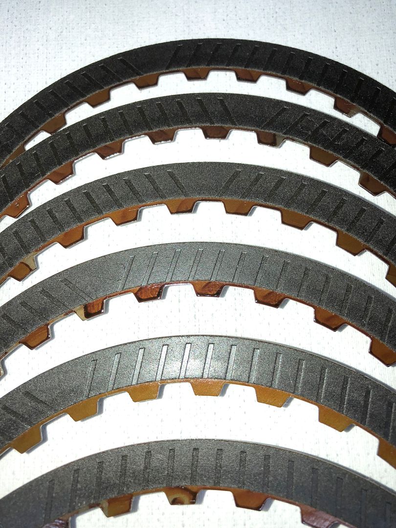 B%20clutch%20f1_zpsq2wfsp8n.jpg