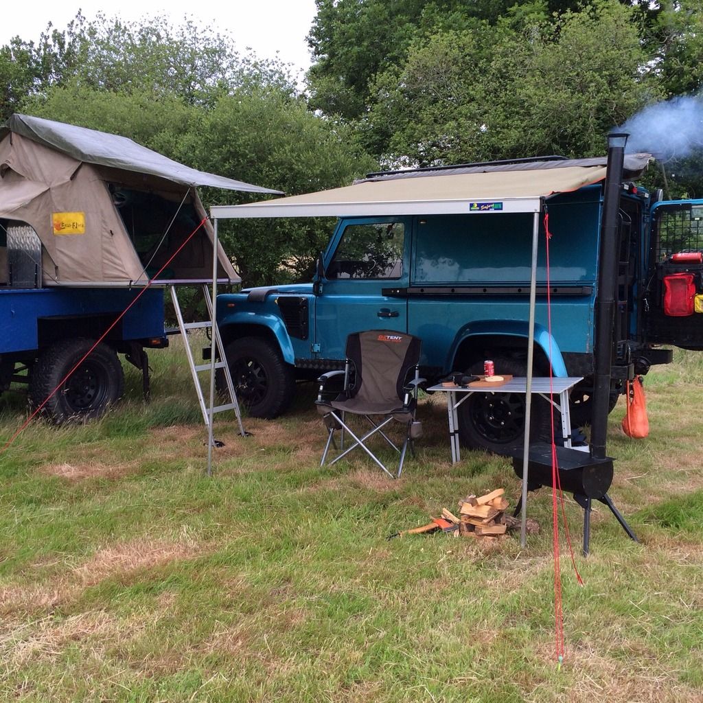 Howling Moon Safari Awning 2100 LandyZone Land Rover Forum