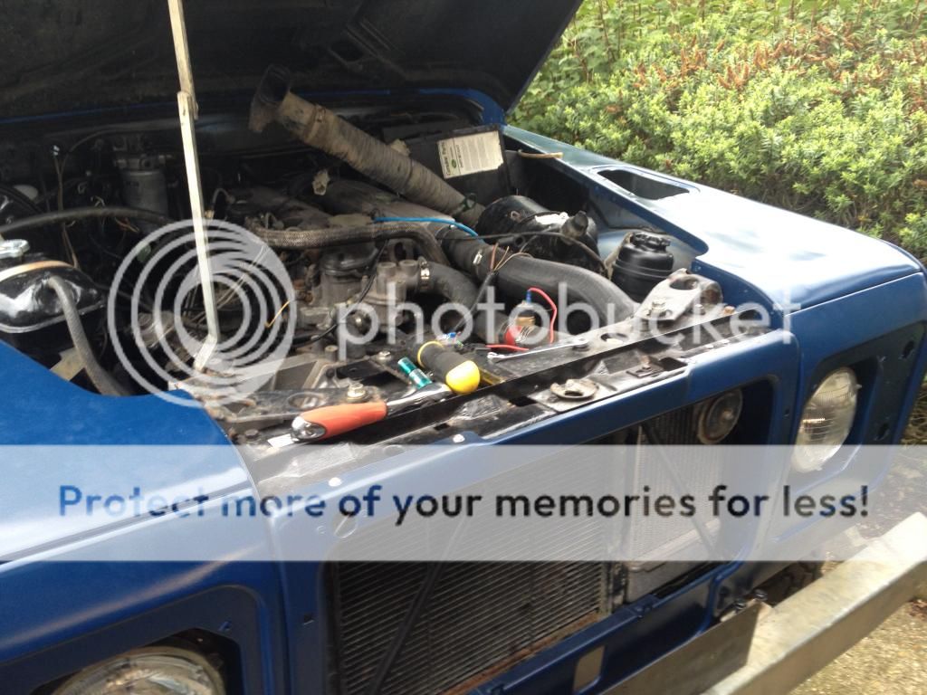 LandRover1600_zps312b5864.jpg
