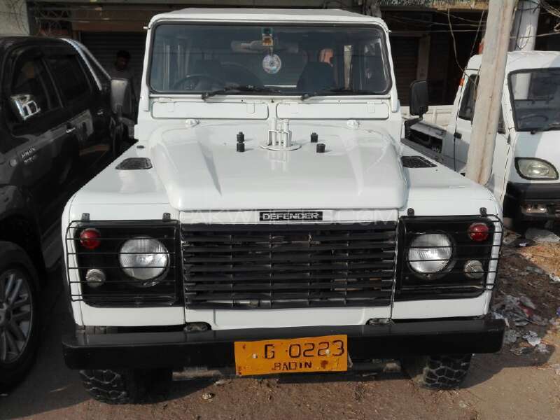 land-rover-defender-1998-9865900.jpg