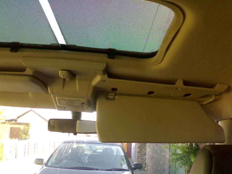 Discovery - How to repair a leaking sunroof guide | LandyZone - Land