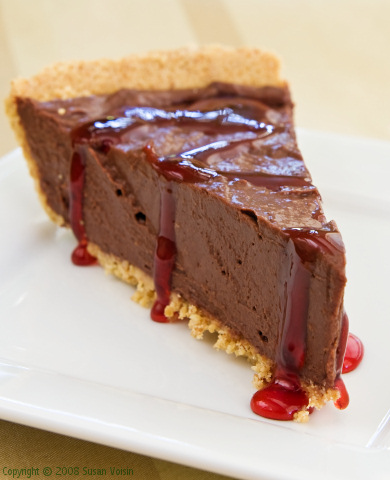 cherry-chocolate-mousse-pie2.jpg