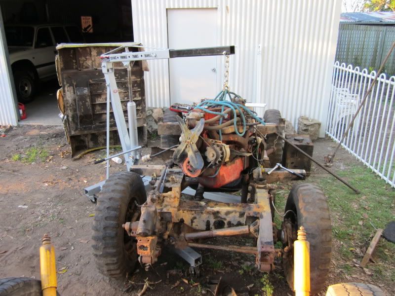 engineremoval001.jpg
