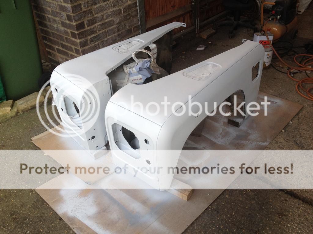 LandRover1584_zpse6202bdd.jpg