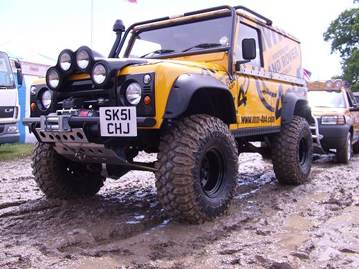 Defender%20-%20in%20mud.JPG